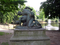 Statue of the Wrestlers, Parc d'Avroy, Li�ge