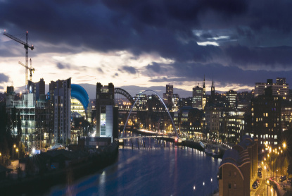 Gateshead Millennium Bridge, Newcastle-upon-Tyne