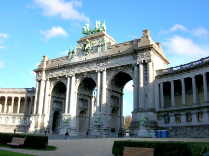 Triumphal Arch, Jubilee Park, Brussels (© Eupedia.com)