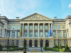 Belgian Parliament, Brussels (© Eupedia.com)
